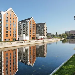 Nowa Motlawa Spa, Pool, Gym & Parking By Downtown Apartment Danzig